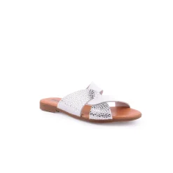 Chinelo WALKWELL
