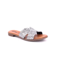 Chinelo WALKWELL