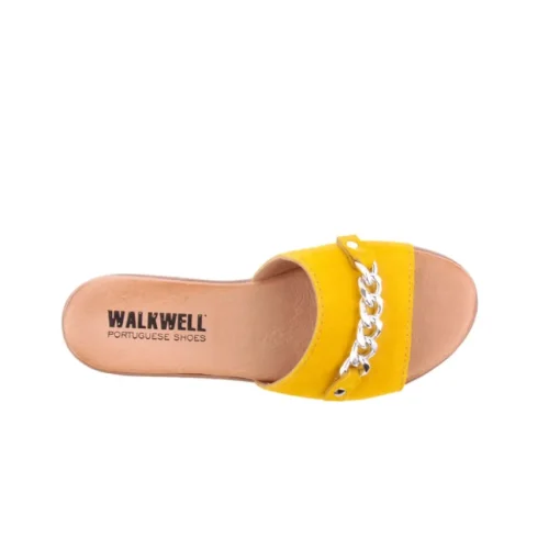 Chinelo WALKWELL