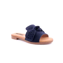 Chinelo WALKWELL