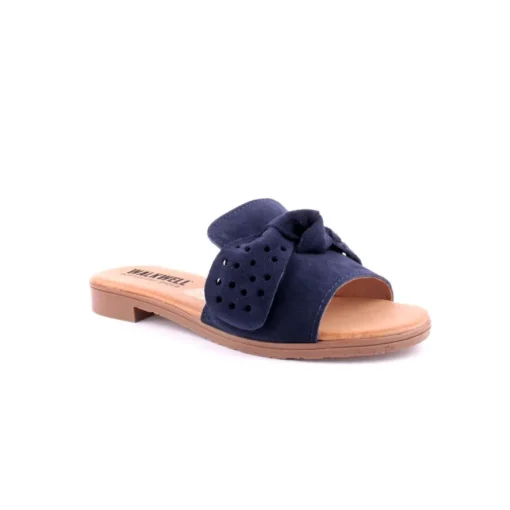Chinelo WALKWELL