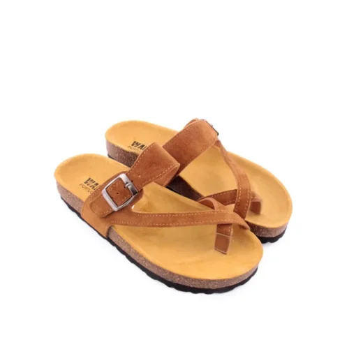 Chinelo WALKWELL