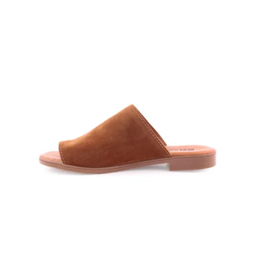Chinelo WALKWELL