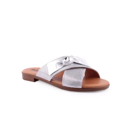 Chinelo WALKWELL