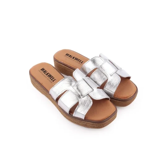 Chinelo WALKWELL