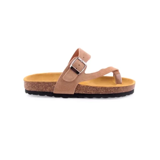 Chinelo WALKWELL