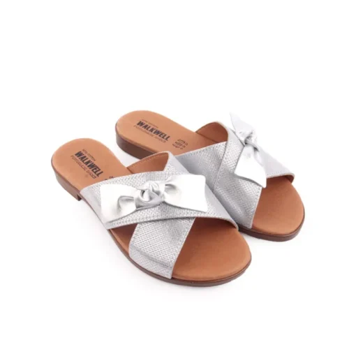 Chinelo WALKWELL