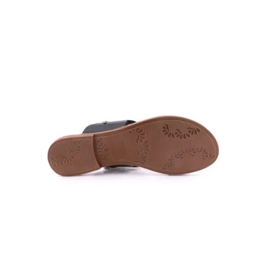 Chinelo WALKWELL