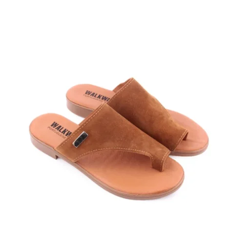 Chinelo WALKWELL