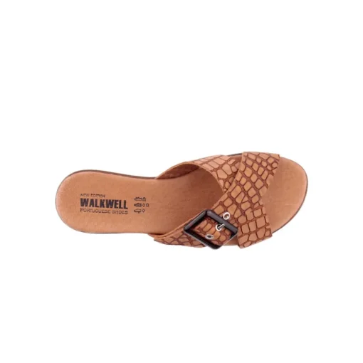 Chinelo WALKWELL
