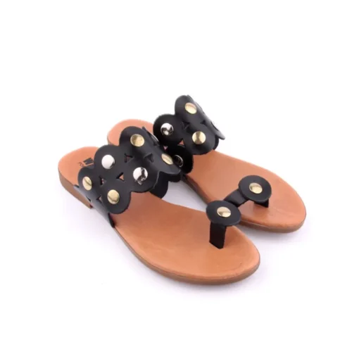 Chinelo WALKWELL