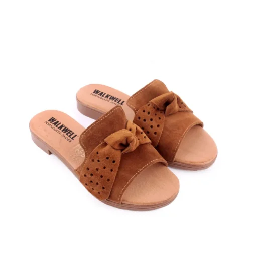 Chinelo WALKWELL