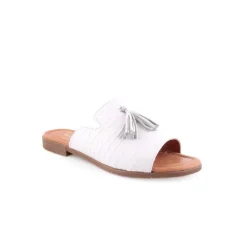 Chinelo WILANO