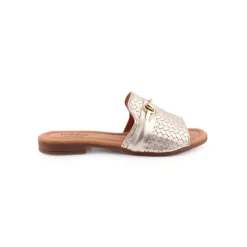 Chinelo WILANO