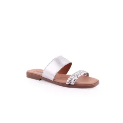 Chinelo WILANO