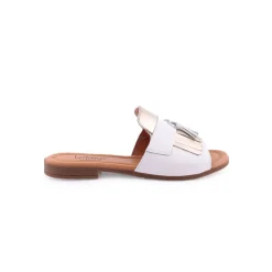 Chinelo WILANO