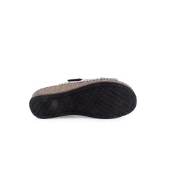 Chinelo WILANO
