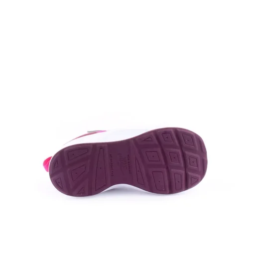Saaptilha NIKE WEARALLDAY
