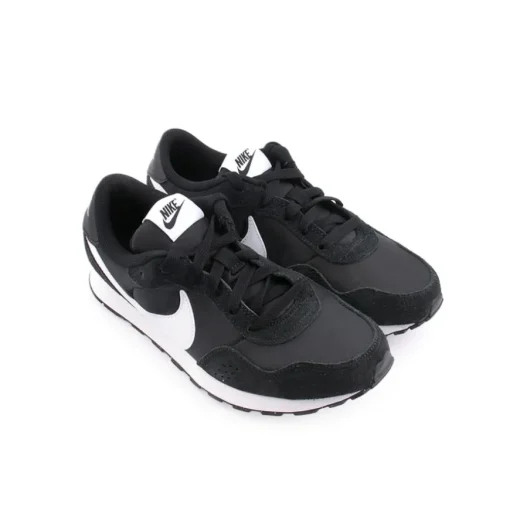 Sapatilha NIKE MD Valiant