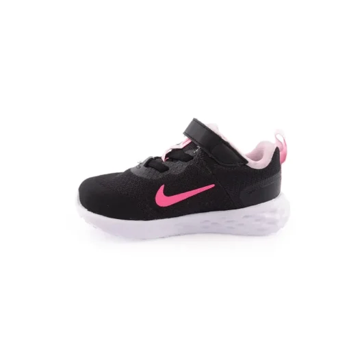 Sapatilha Nike  Revolution 6