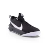Sapatilha NIKE  Team Hustle D10