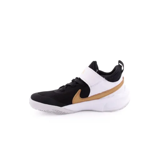 Sapatilha NIKE Team Hustle D 10