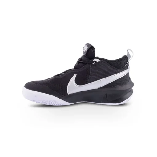 Sapatilha NIKE  Team Hustle D10
